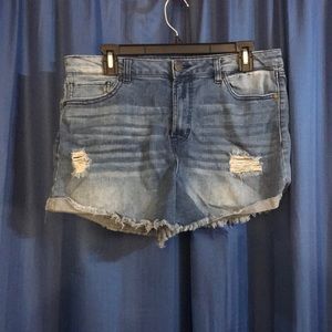 Refuge jean shorts